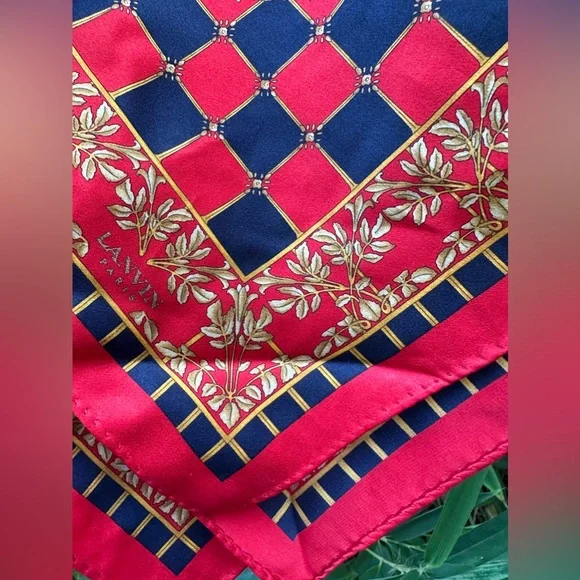 Genuine vintage LANVIN geometrical red gold silk scarf square - Picture 15 of 15